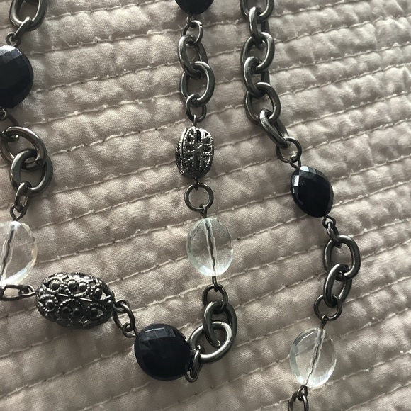 1928 necklace with black, clear, and silver coloured beads 38” - Picture 1 of 4